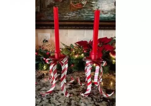 Christmas Candle Holder Red and White Candy Stripe design