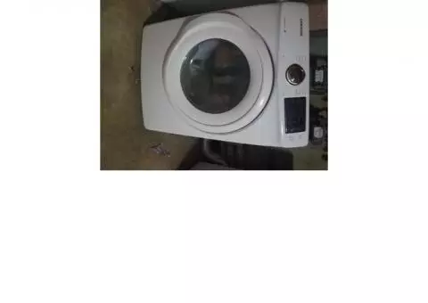 MATCHING SAMSUNG WASHER AND DRYER